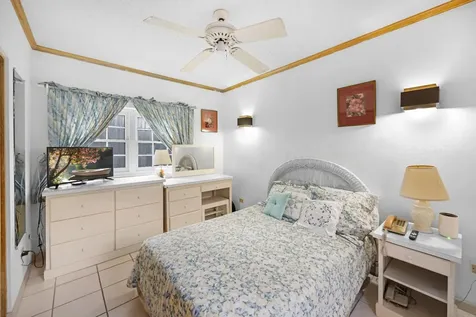 Eton Avenue New Providence Paradise Island BS