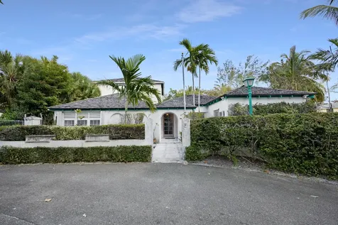 Eton Avenue New Providence Paradise Island BS
