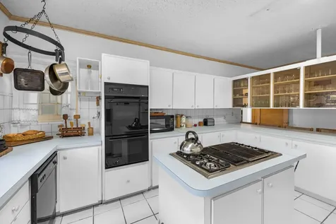 Eton Avenue New Providence Paradise Island BS