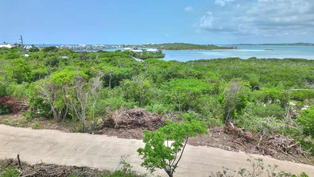Islands Tide Lot 2 Abaco BS