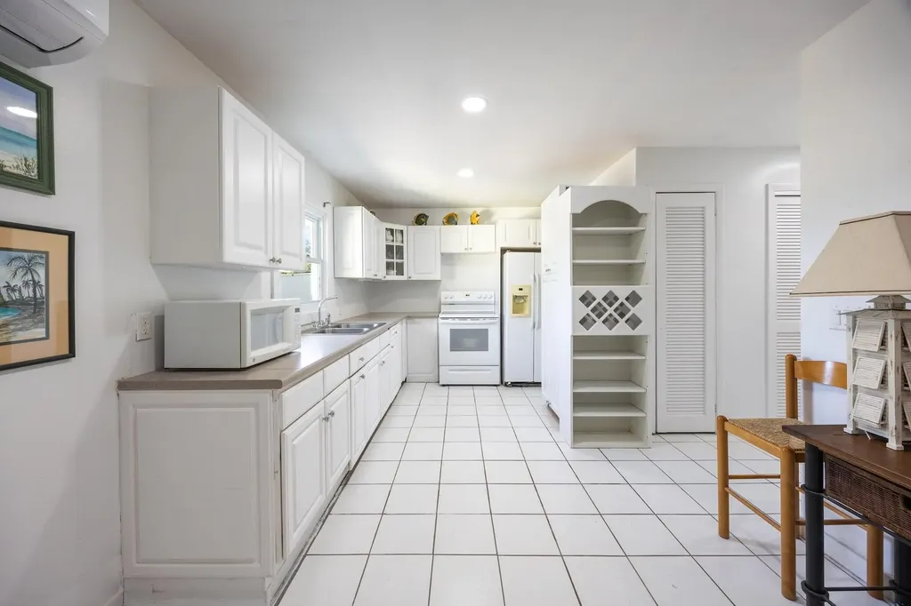 Treasure Villa Abaco BS