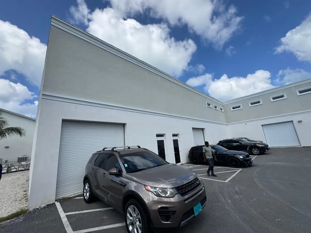 Air Port Industrial Park New Providence Paradise Island BS