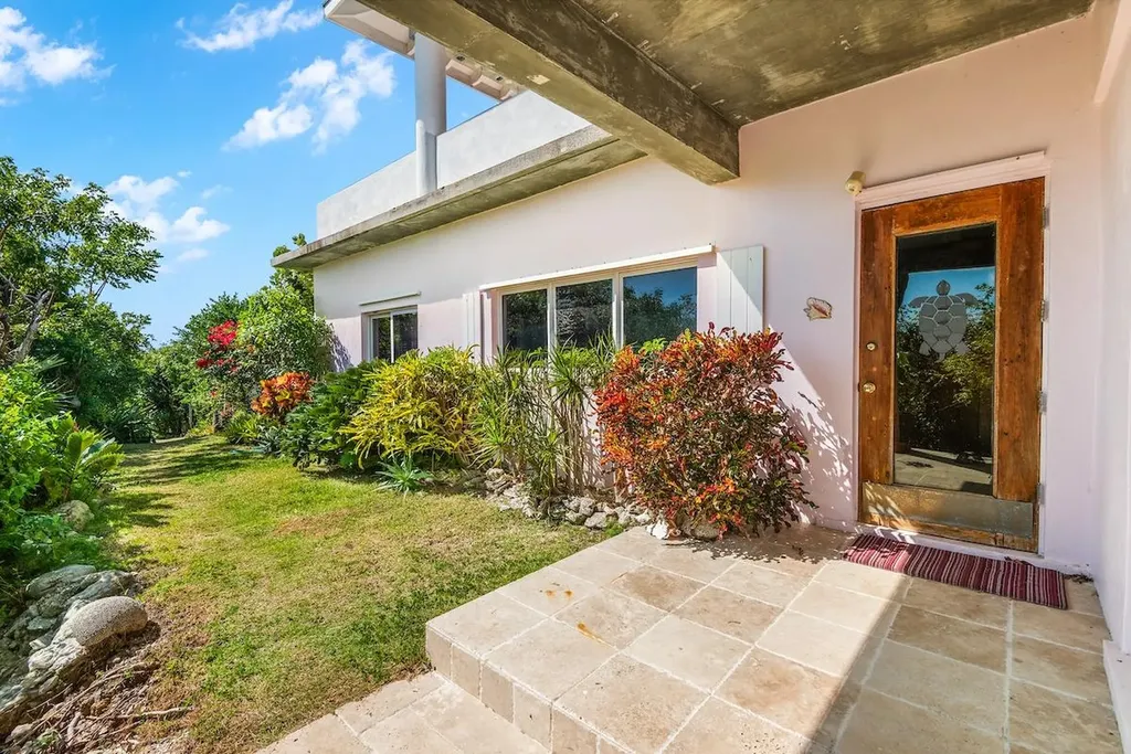 Sugarloaf Cay Abaco BS