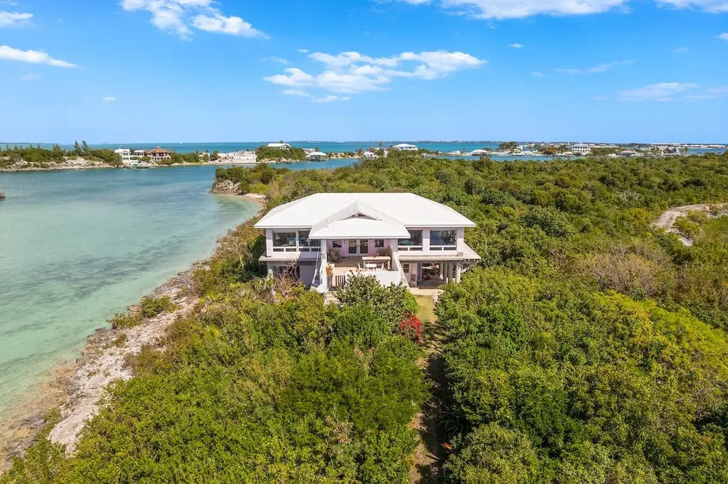 Sugarloaf Cay Abaco BS