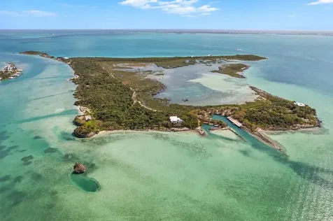 Sugarloaf Cay Abaco BS