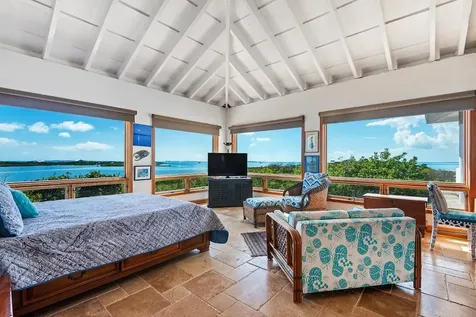 Sugarloaf Cay Abaco BS