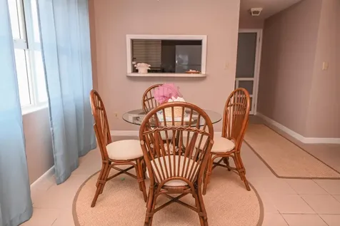 Riviera Towers Grand Bahama Freeport BS