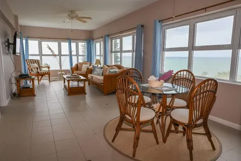 Riviera Towers Grand Bahama Freeport BS