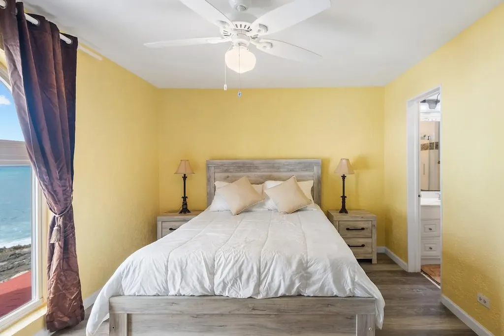 Delaporte Point New Providence Paradise Island BS