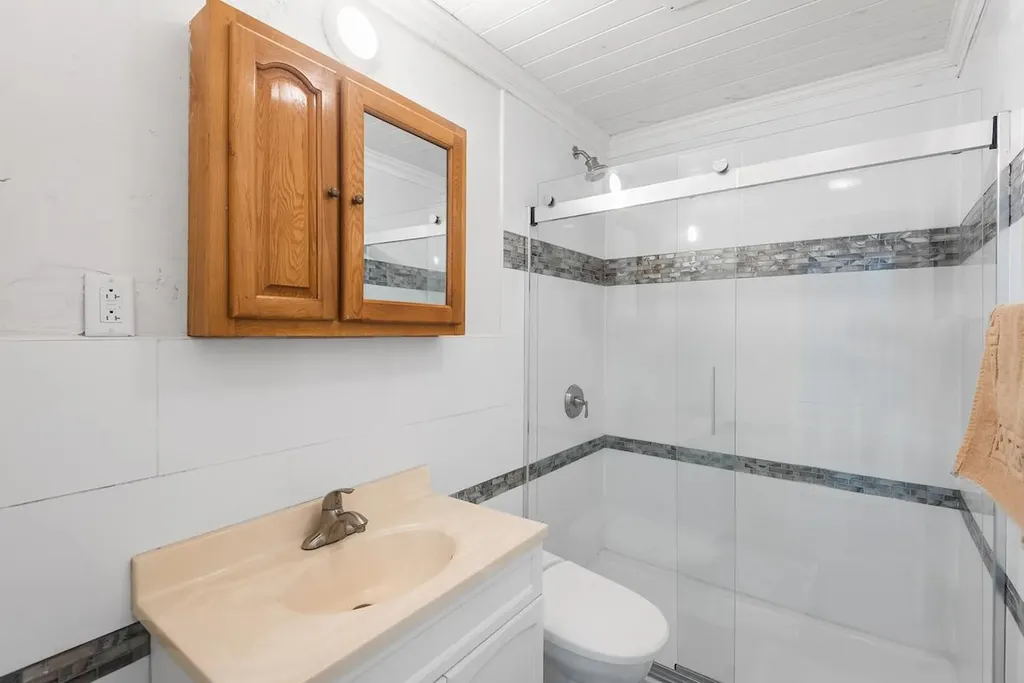 Delaporte Point New Providence Paradise Island BS