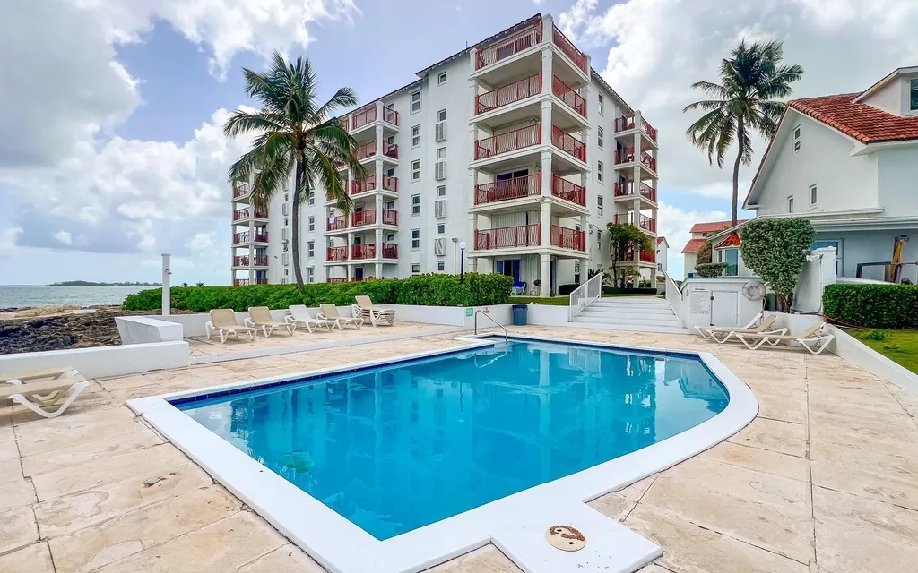 Delaporte Point New Providence Paradise Island BS