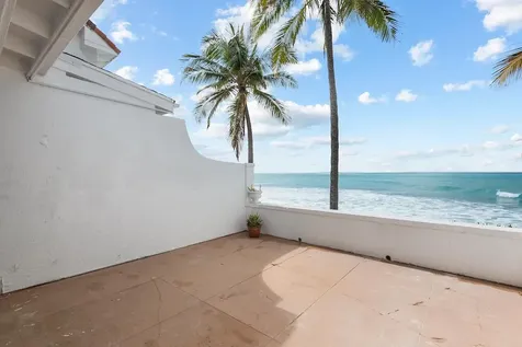 Delaporte Point New Providence Paradise Island BS