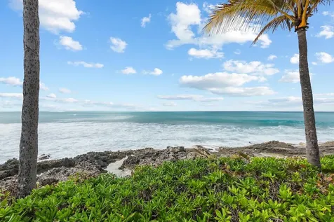 Delaporte Point New Providence Paradise Island BS