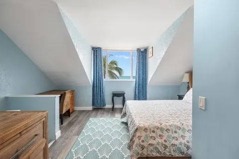 Delaporte Point New Providence Paradise Island BS