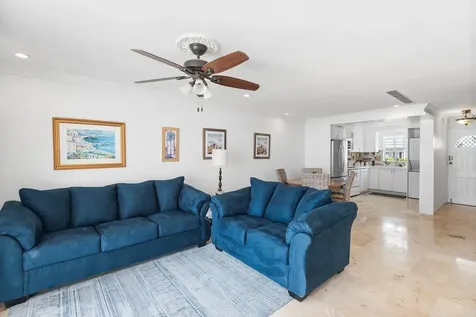 Delaporte Point New Providence Paradise Island BS