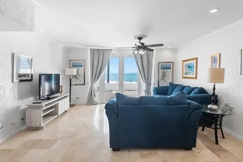 Delaporte Point New Providence Paradise Island BS