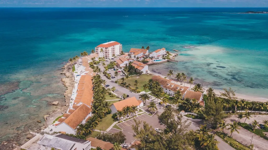 Delaporte Point New Providence Paradise Island BS