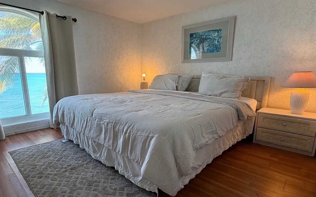 Delaporte Point New Providence Paradise Island BS