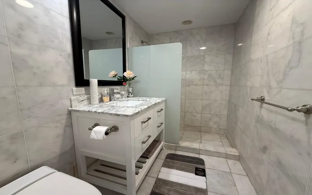 Delaporte Point New Providence Paradise Island BS