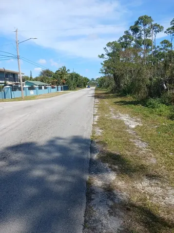 East Beach Drive Tract 10 Grand Bahama Freeport BS