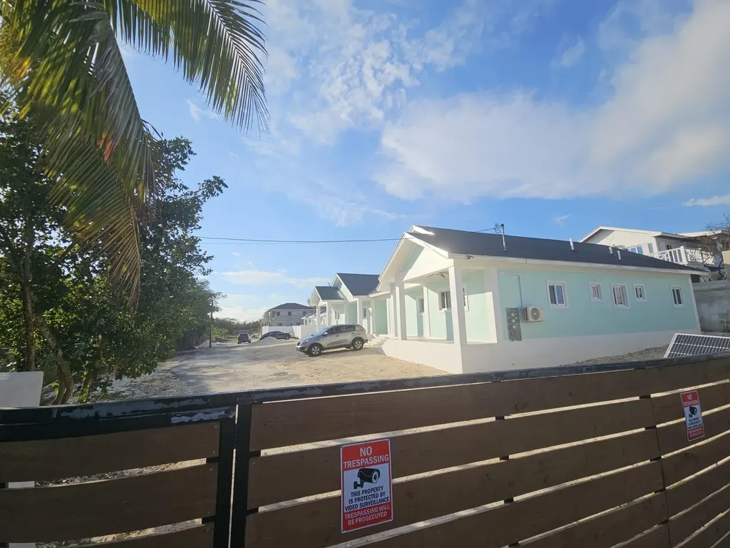 Hillside Place South Oc 25 New Providence Paradise Island BS