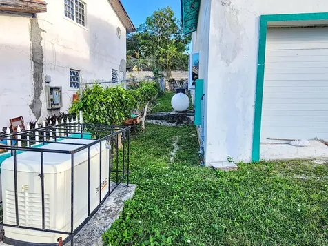 Eastwood Sf Home New Providence Paradise Island BS