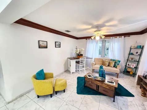 Eastwood Sf Home New Providence Paradise Island BS