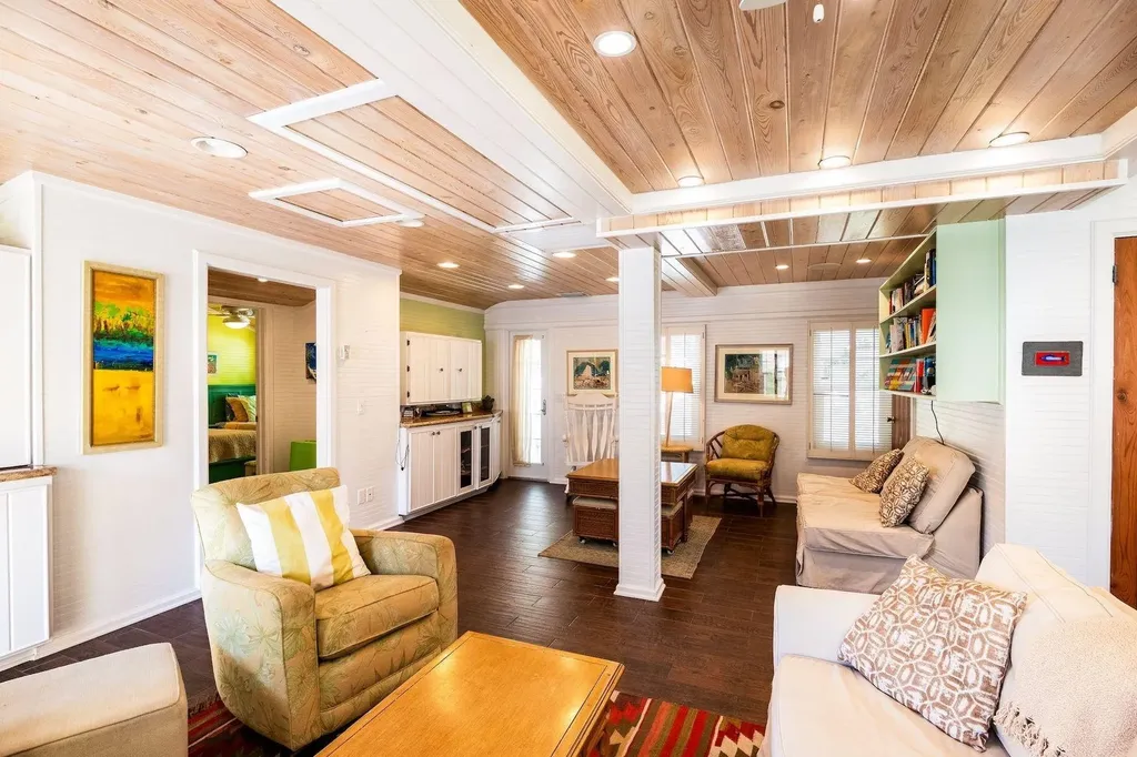 Green Shutters Abaco BS