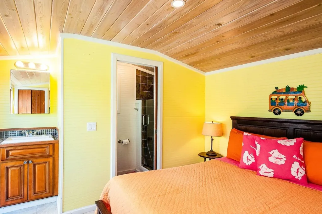 Green Shutters Abaco BS