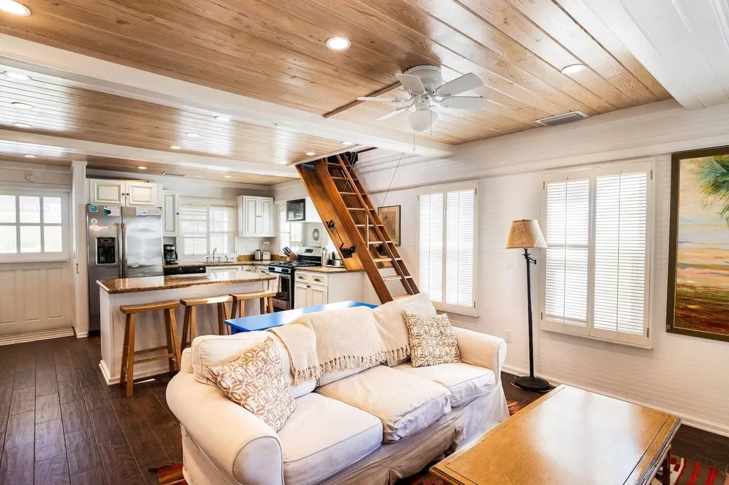 Green Shutters Abaco BS