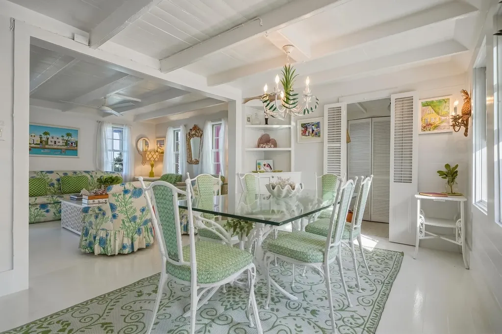 Doll House Eleuthera BS