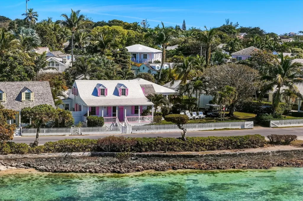 Doll House Eleuthera BS