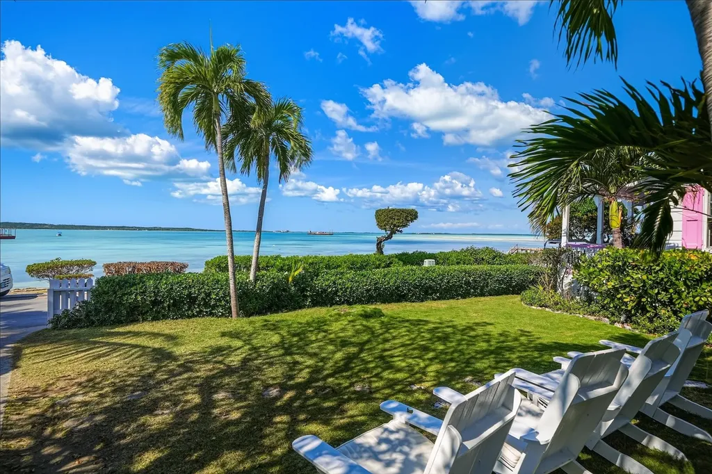 Doll House Eleuthera BS