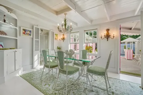 Doll House Eleuthera BS