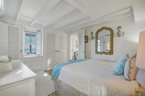 Doll House Eleuthera BS