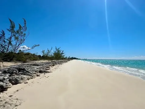 Lot F Old Bight Cat Island BS