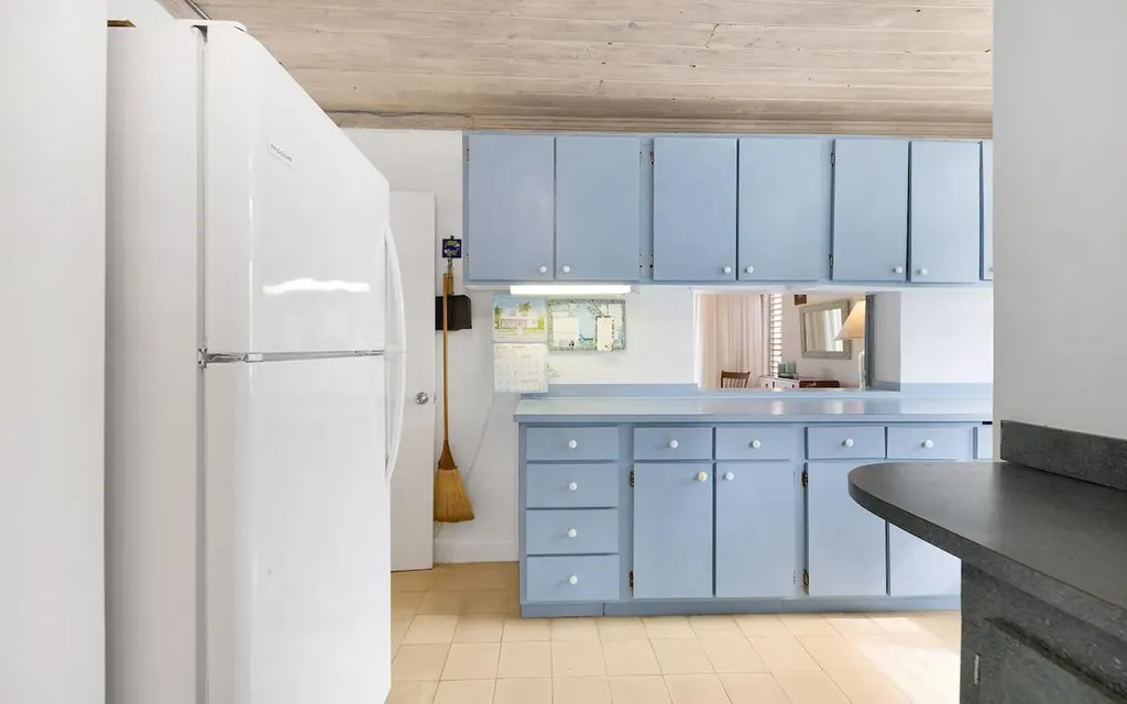 In The Pink, Beach House Eleuthera BS