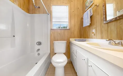 In The Pink, Beach House Eleuthera BS