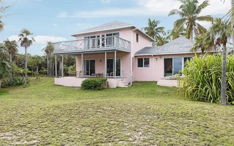 In The Pink, Beach House Eleuthera BS
