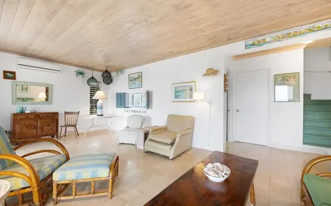 In The Pink, Beach House Eleuthera BS