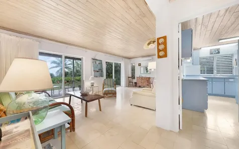 In The Pink, Beach House Eleuthera BS