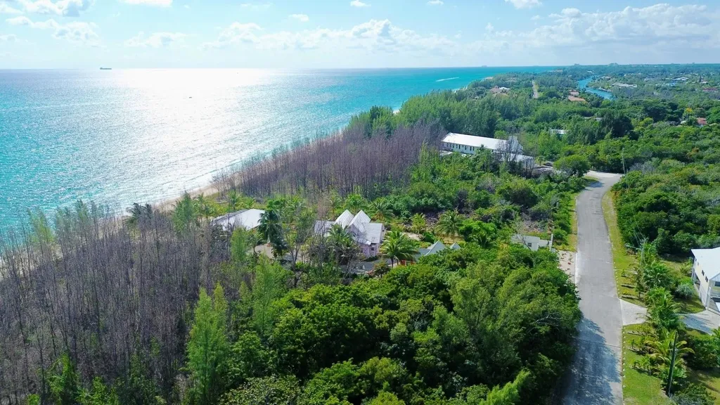 Tract Aa 6 2, Diamond Row Grand Bahama Freeport BS