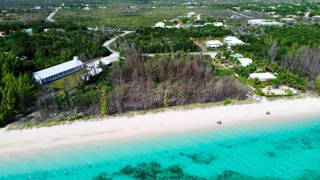 Tract Aa 6 2, Diamond Row Grand Bahama Freeport BS