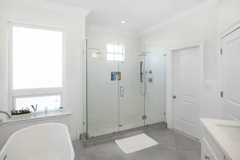 Canal Front Residence New Providence Paradise Island BS