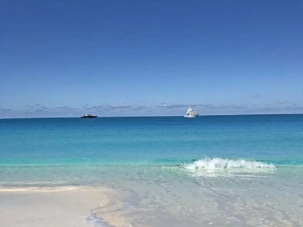 Galliot Cay B-40d Long Island BS