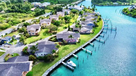 Waters Edge Grand Bahama Freeport BS