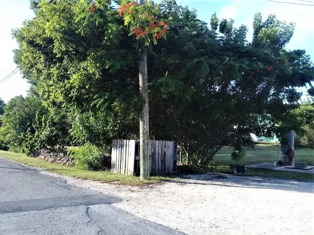2 Bed/1ba House In Hamilt Long Island BS