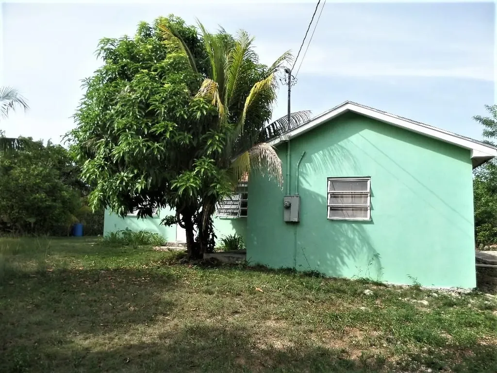 2 Bed/1ba House In Hamilt Long Island BS