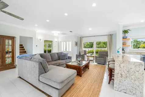 Lagniappe Street Grand Bahama Freeport BS