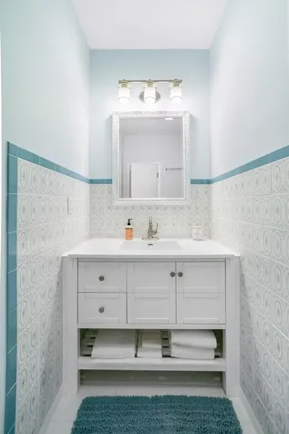 Lagniappe Street Grand Bahama Freeport BS